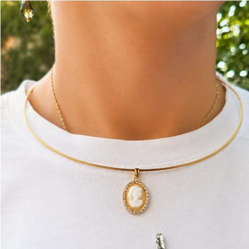 Collier Camée
