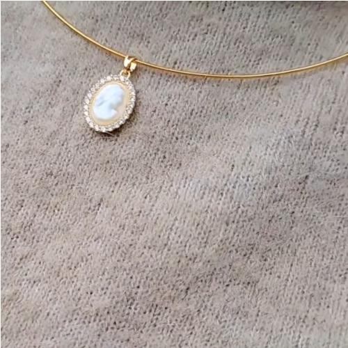 Collier Camée