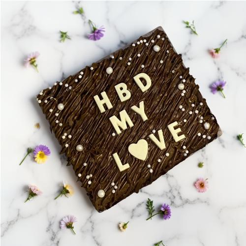 Brownie Cake Personnalisé