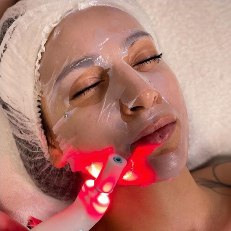 Primor Glow – Soin du Visage Haute Technologie